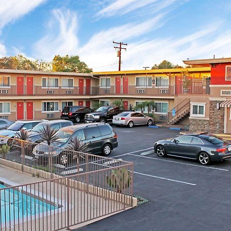 Friendly Hills Inn Whittier Esterno foto