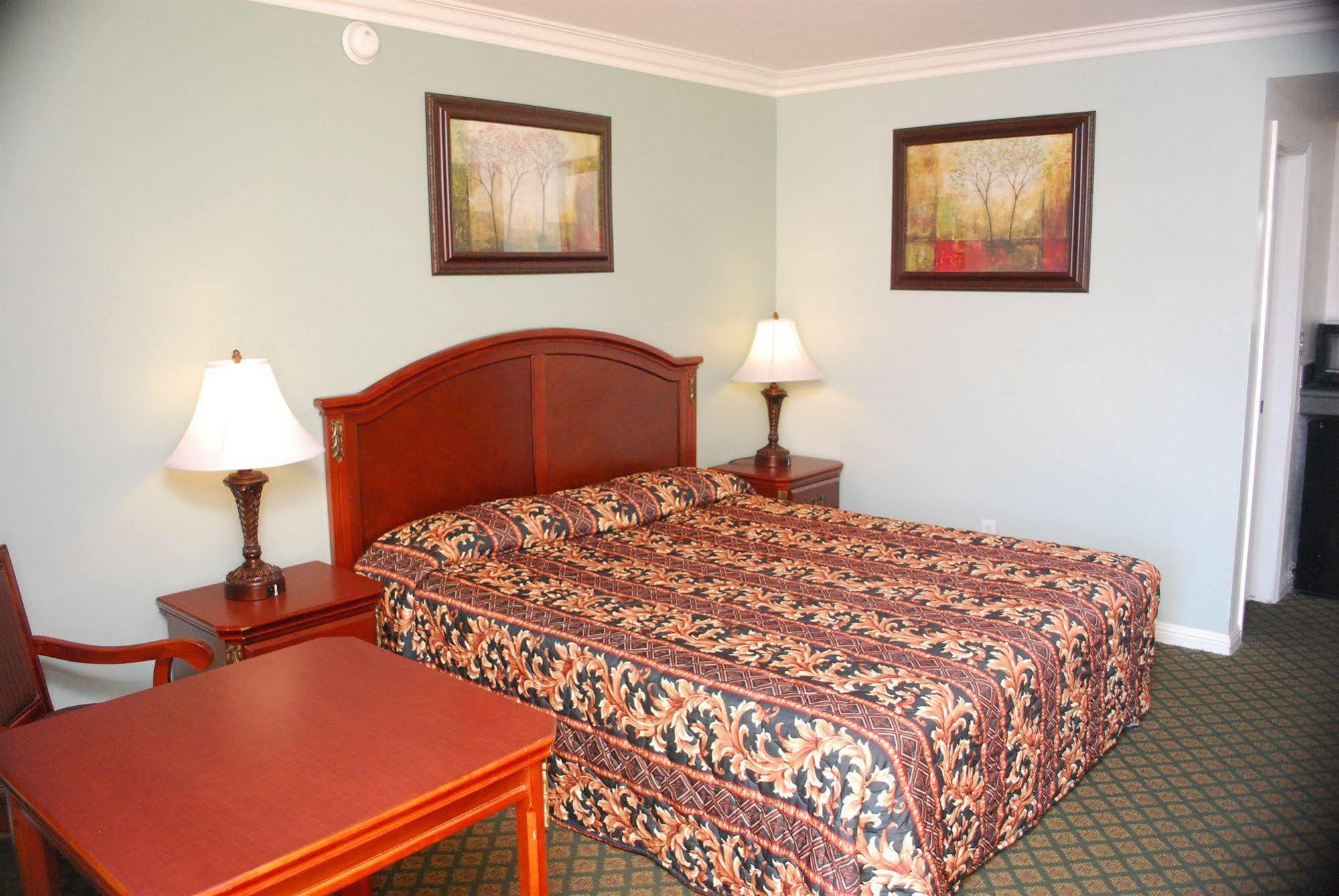 Friendly Hills Inn Whittier Esterno foto